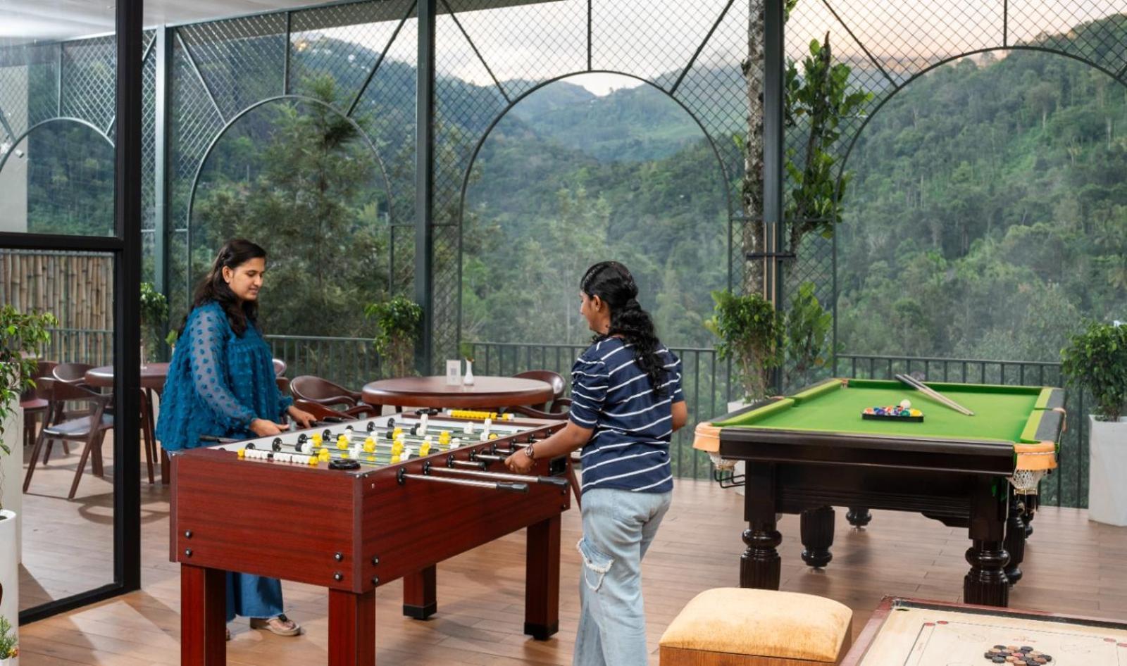 מונאר Eden Woods Resorts And Spa מראה חיצוני תמונה